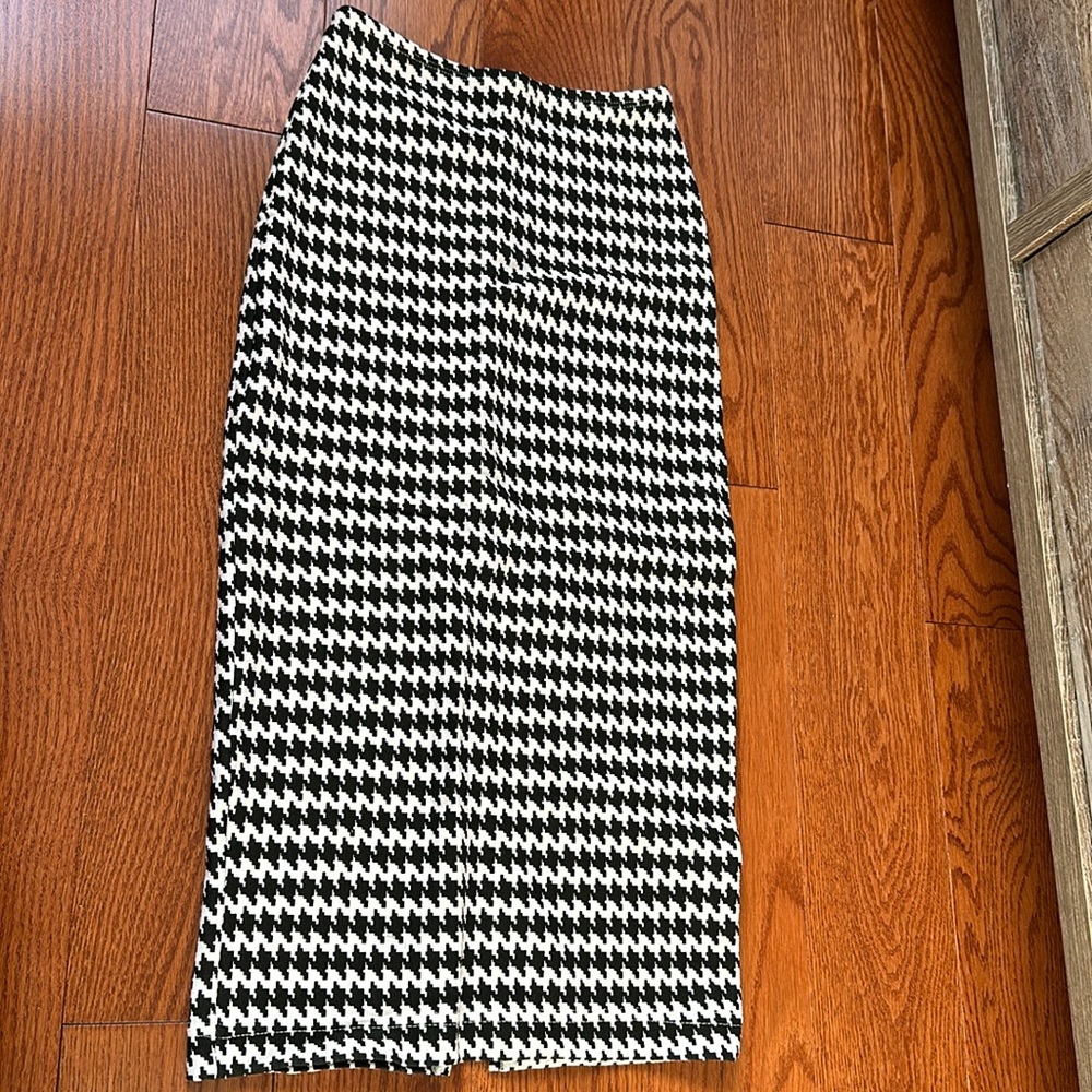 Pencil skirt